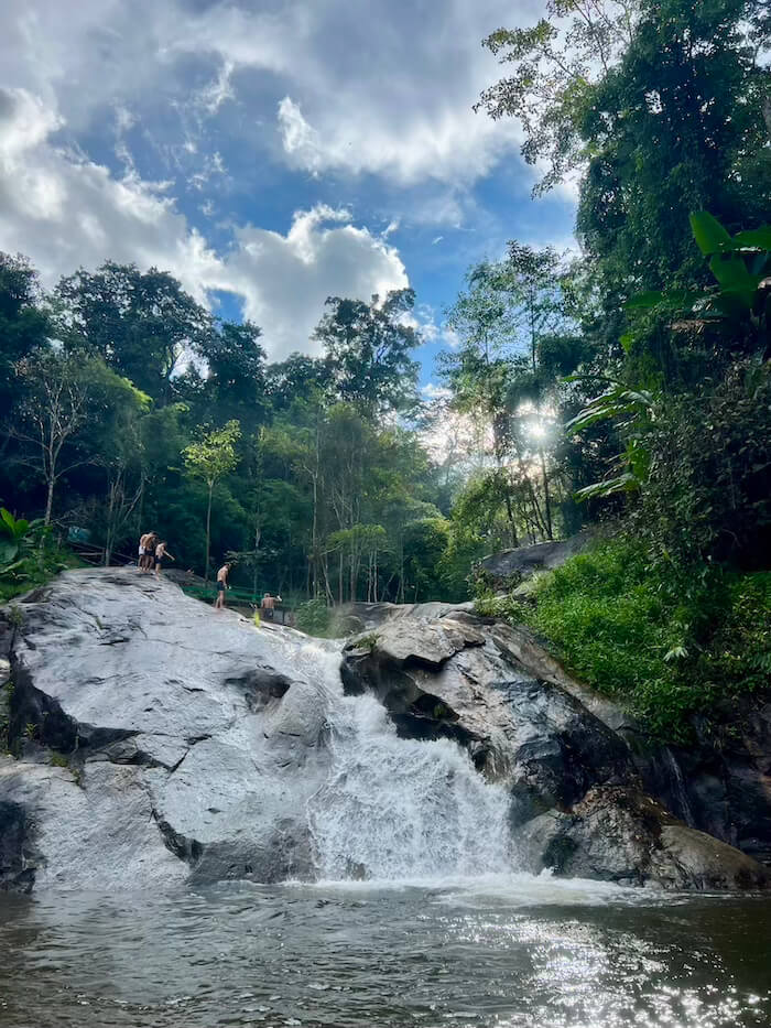 mo paeng waterfall granite slides pai
