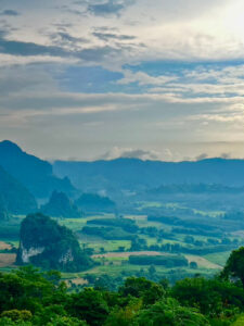 Chasing a Sea of Clouds at Phu Langka, Thailand